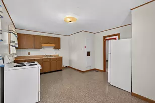 135-137 Oxford Ave, Rumford, ME 04276 - Photo 49