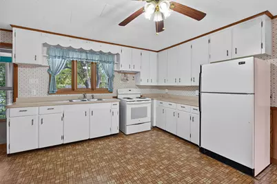 135-137 Oxford Avenue, Rumford, ME 04276 - Photo 15