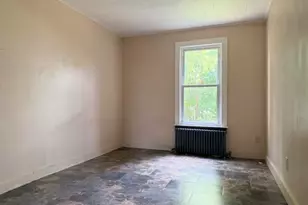 5 Cottage St, Lewiston, ME 04240 - Photo 5