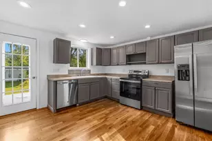 146 Chicoine Ave, Auburn, ME 04210 - Photo 9