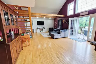 432 Auburn Rd, Peru, ME 04290 - Photo 13