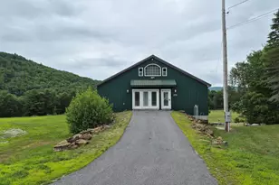 432 Auburn Rd, Peru, ME 04290 - Photo 3