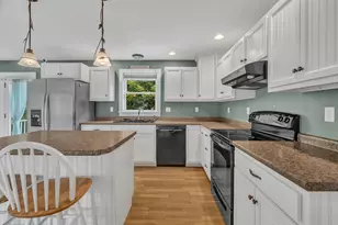 63 Lawrence St, Rockland, ME 04841 - Photo 25