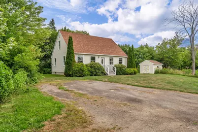 63 Lawrence Street, Rockland, ME 04841 - Photo 3