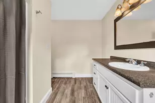 63 Lawrence St, Rockland, ME 04841 - Photo 37