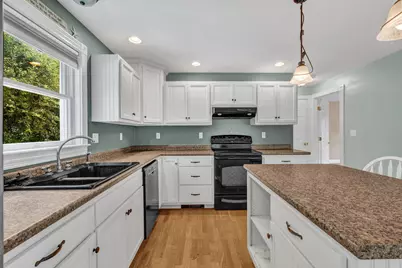63 Lawrence Street, Rockland, ME 04841 - Photo 21