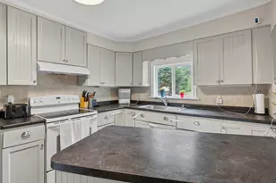 748 Riverside Dr, Augusta, ME 04330 - Photo 17