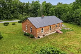 629 Range Rd, Dover Foxcroft, ME 04426 - Photo 5