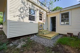 34 Franklin St, Waterville, ME 04901 - Photo 3