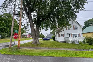 25 Birch St, East Millinocket, ME 04430 - Photo 5