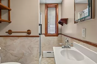 16 Beacon Ave, Auburn, ME 04210 - Photo 33