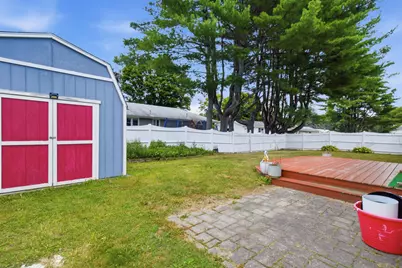 7 Champlain Avenue, Lewiston, ME 04240 - Photo 43