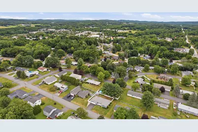 7 Champlain Avenue, Lewiston, ME 04240 - Photo 63