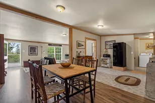 34 Williams St, Boothbay Harbor, ME 04538 - Photo 11