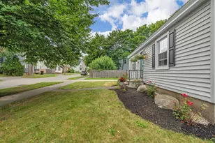 180 Grove St, Bangor, ME 04401 - Photo 45
