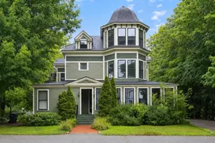 17 Storer St, Kennebunk, ME 04043 - Photo 1