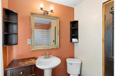 26 Front Street, Rockland, ME 04841 - Photo 33