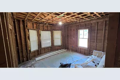 80 Park Street, Livermore Falls, ME 04254 - Photo 9