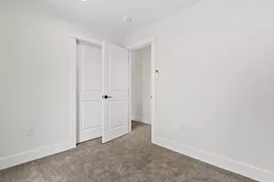 41 W Presumpscot St, Portland, ME 04103 - Photo 43