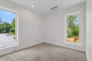 41 W Presumpscot St, Portland, ME 04103 - Photo 29