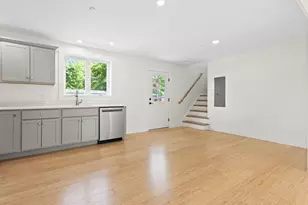 41 W Presumpscot St, Portland, ME 04103 - Photo 23