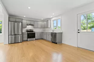 41 W Presumpscot St, Portland, ME 04103 - Photo 9