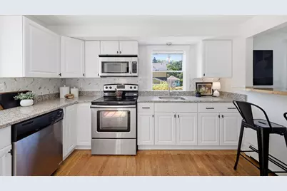 11 Idaho Street, Portland, ME 04103 - Photo 9