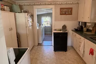 185 Foxcroft Rd, Houlton, ME 04730 - Photo 7