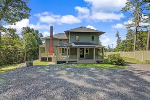 1 Chimes Ln, Boothbay Harbor, ME 04538 - Photo 1