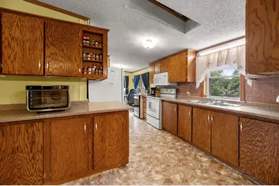 55 Averill Mobile Home Park, Benton, ME 04901 - Photo 17