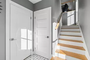 284 Bradley St, Saco, ME 04072 - Photo 9