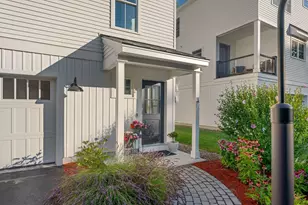 284 Bradley St, Saco, ME 04072 - Photo 5