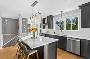 284 Bradley St, Saco, ME 04072 - Photo 13