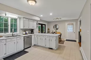 28 River Meadows Dr, Standish, ME 04084 - Photo 13