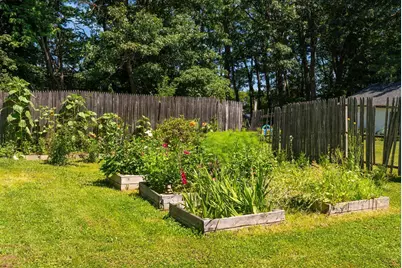 7 Edgewood Street, Waterville, ME 04901 - Photo 9