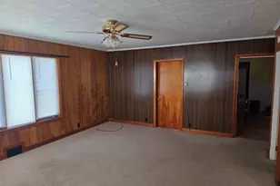 205 Bowdoin St, Millinocket, ME 04462 - Photo 7