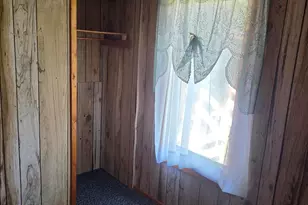 205 Bowdoin St, Millinocket, ME 04462 - Photo 15