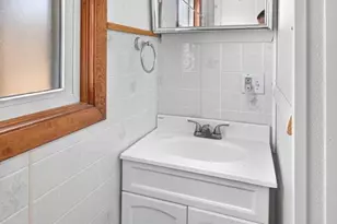 205 Bowdoin St, Millinocket, ME 04462 - Photo 23