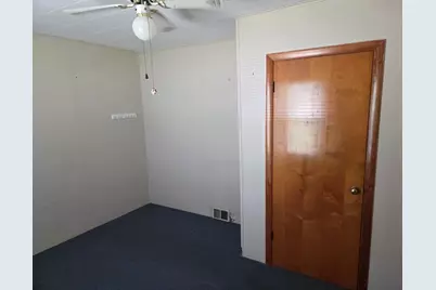 205 Bowdoin Street, Millinocket, ME 04462 - Photo 13