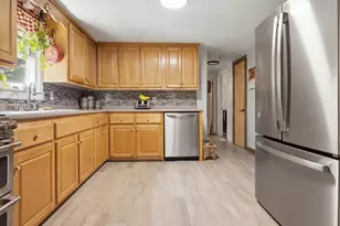 25 Delano Dr, Norway, ME 04268 - Photo 9