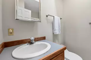 22 Kingsmark Ln, Portland, ME 04102 - Photo 27