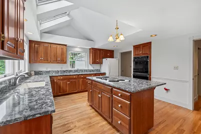 22 Kingsmark Lane, Portland, ME 04102 - Photo 5