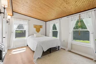 19 Victor Street, Lewiston, ME 04240 - Photo 11