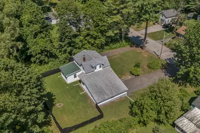 19 Victor Street, Lewiston, ME 04240 - Photo 31