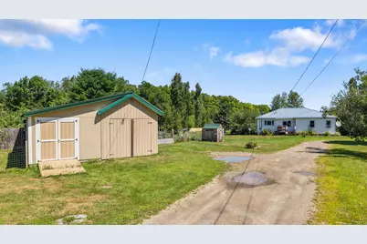 366 Valley Avenue Road, Garland, ME 04939 - Photo 3