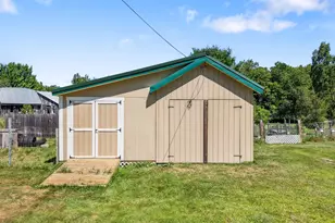 366 Vly Ave Rd, Garland, ME 04939 - Photo 5