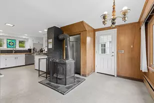 345 W Auburn Rd, Auburn, ME 04210 - Photo 9