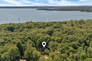 261 Cousins St, Yarmouth, ME 04096 - Photo 15