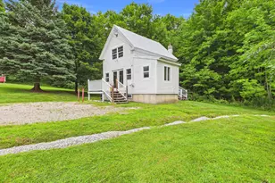 15 Railroad St, Wilton, ME 04294 - Photo 7