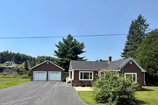 16 Church Ave, Wallagrass, ME 04781 - Photo 5